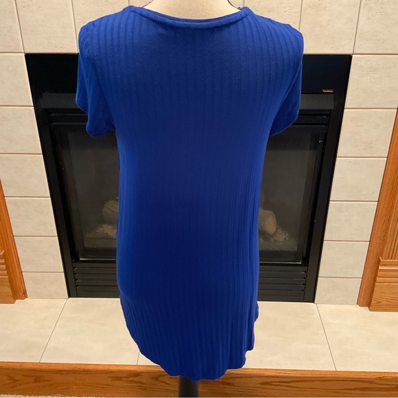 Apt 9 Cobalt Blue Short Sleeve Top, Women’s Sz S - Daisy Infinity Scarf - Picture 5 of 12